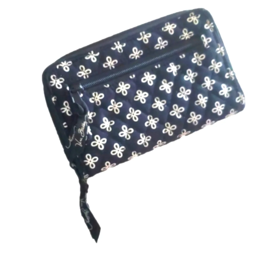 Vera Bradley large clutch/ Wallet  Tri-Fold collegiate collection Perdue - Picture 8 of 9